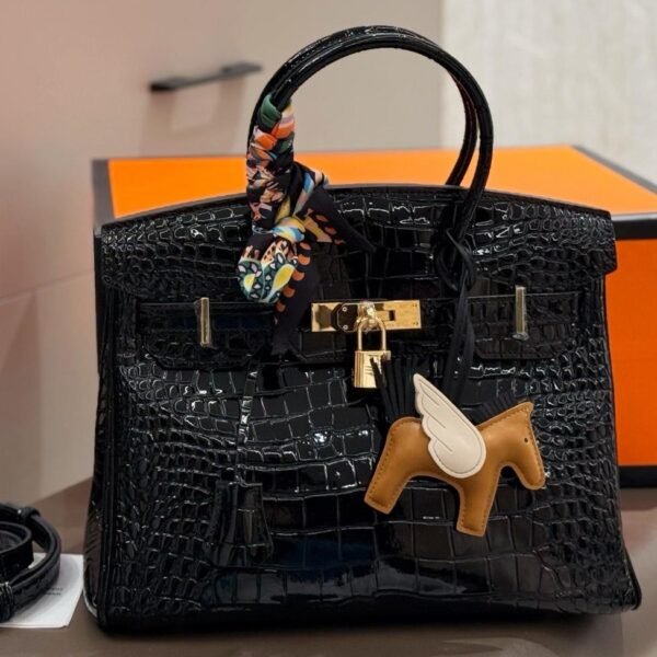 Hermes Birkin 16