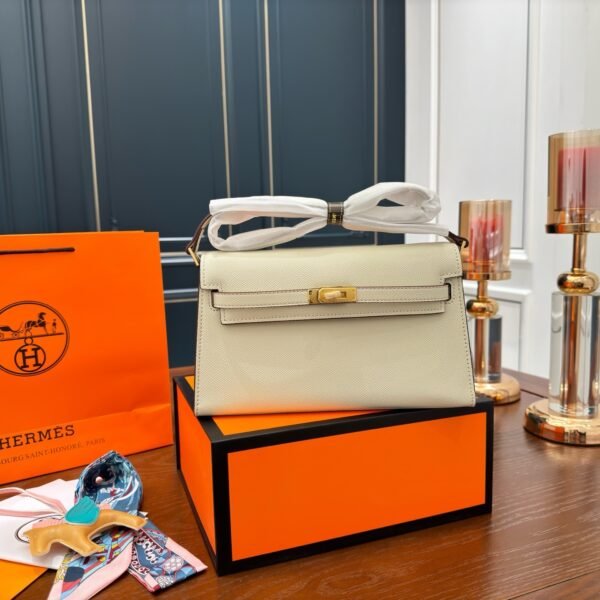 Hermes Kelly13