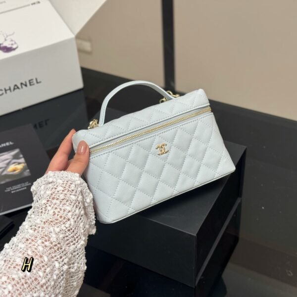 Chanel Hobo