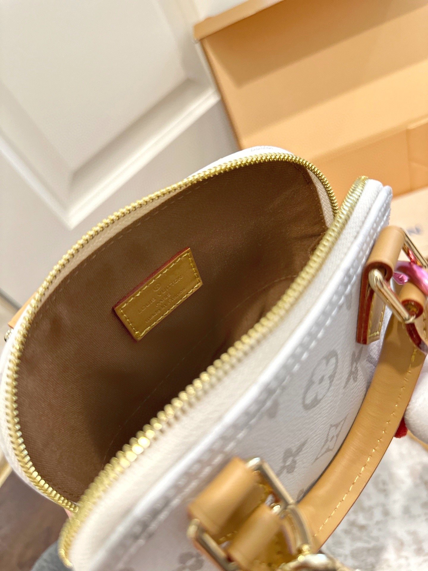 8ccf19c699d13d88f73096ddefa47f0