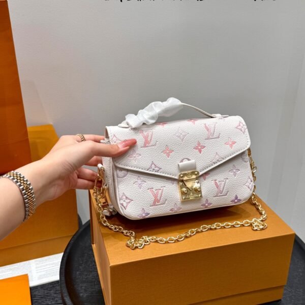 LV  Metis 21.5cm*13.5cm*6cm