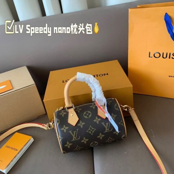 LV  Speedy  nano 15cm*10cm