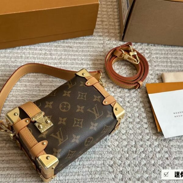 LV  Trunk Mini 18cm*12.5cm