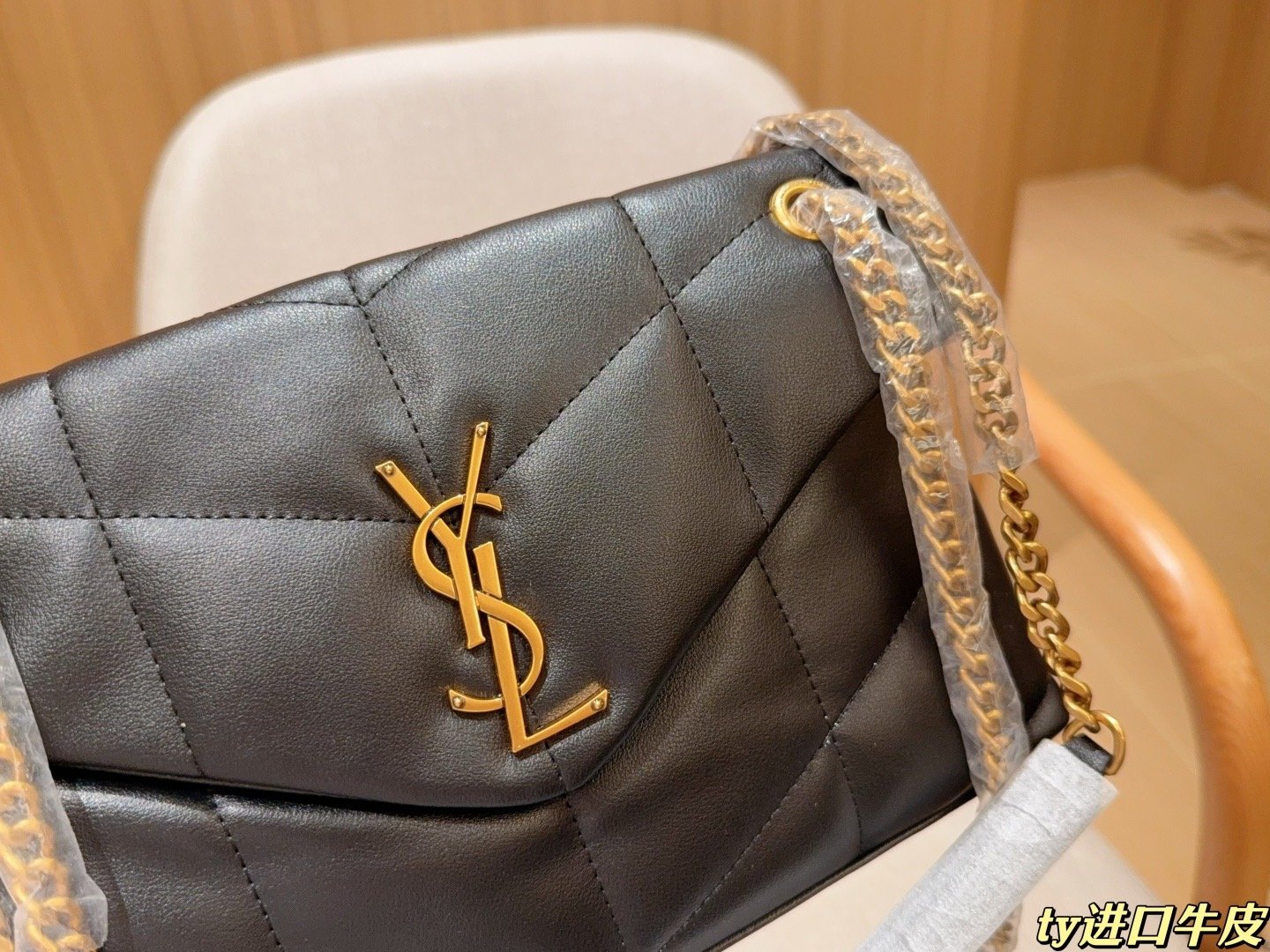 7451c9f0a3cf06360b748ef5cd239a8e