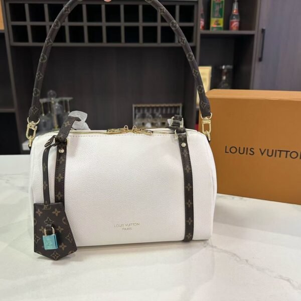 LV  Express PM 25cm*17cm