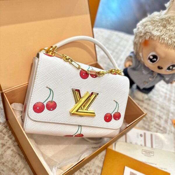 LV  Twist Cherry MM 24cm