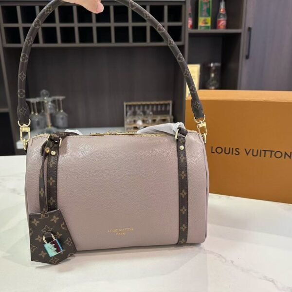 LV  Express PM 25cm*17cm