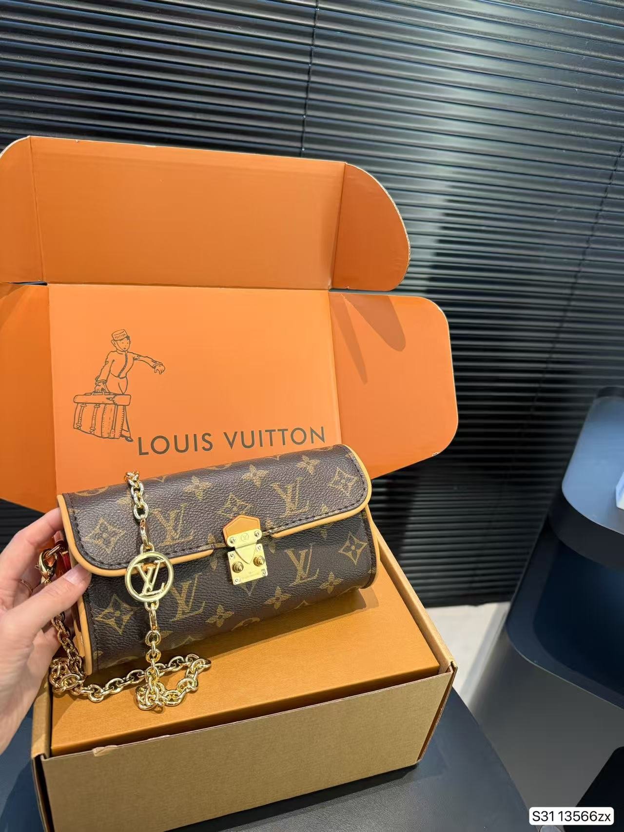 a56e5eadf52a8d246a1cddc956d7db87