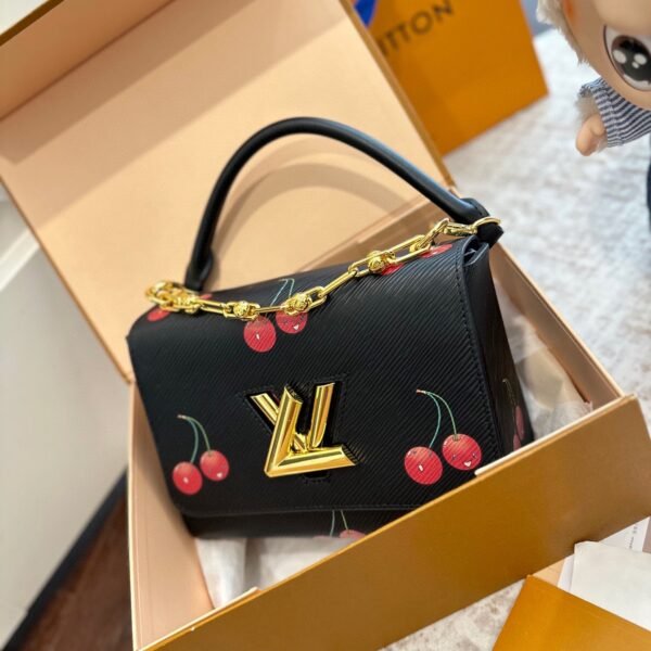 LV  Twist Cherry MM 24cm